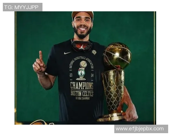 塔图姆荣获月度最佳球员，实至名归