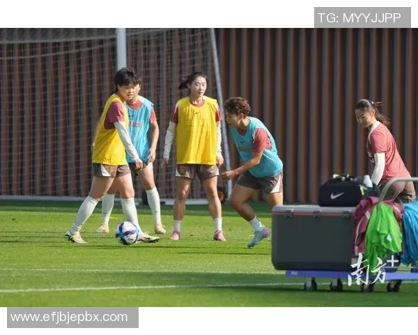 中国橄榄球队公开训练，备战亚洲杯信心十足